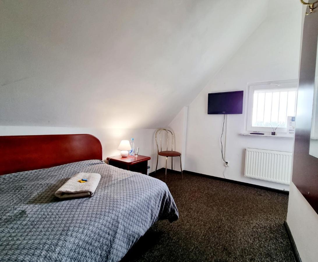 Hostel Primax Poznan Bagian luar foto